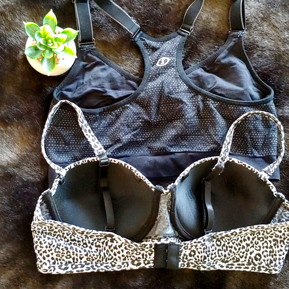 👙$15 Small Bra Bundle👙 - Picture 7 of 7